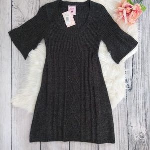 ✨NWT✨ Pink Republic Charcoal gray knitted dress